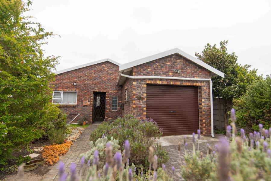 3 Bedroom Property for Sale in Parsonsvlei Eastern Cape